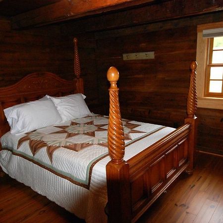 Silver Lake Bed And Breakfast (Adults Only) Harrisonburg Exterior foto